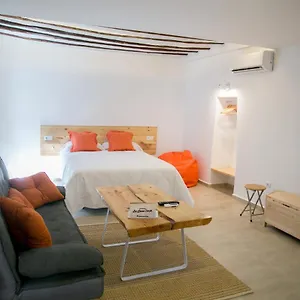 Turisticos La Casa Vieja Aparthotel